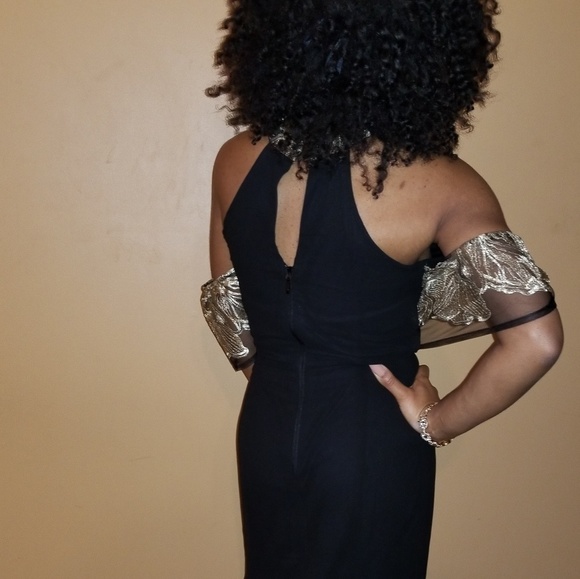 Embroidered Dress - Picture 5 of 6